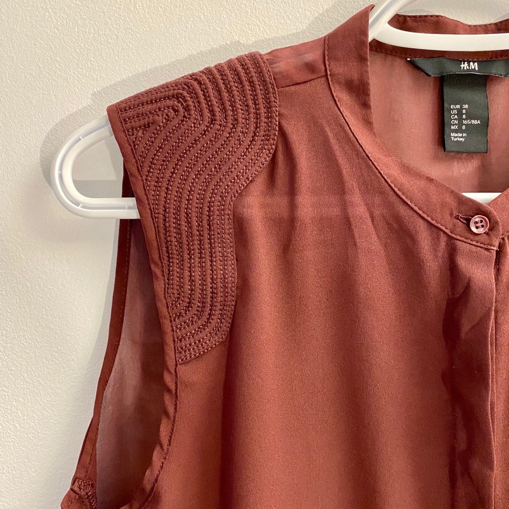 H&M Button Up Tank Top - Picture 2 of 5